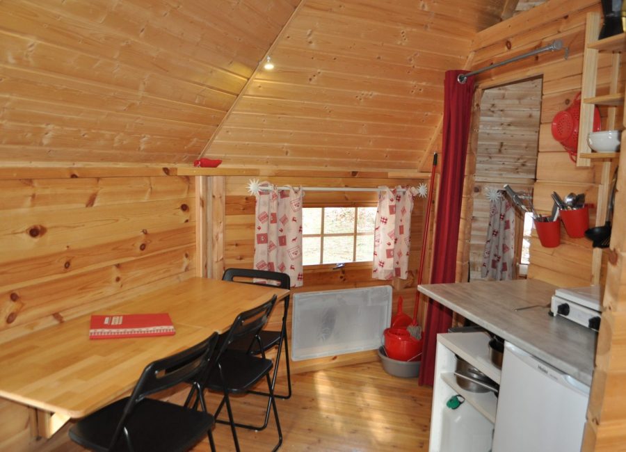 Kota finlandais Insolite Auvergne Cantal Lioran (18)
