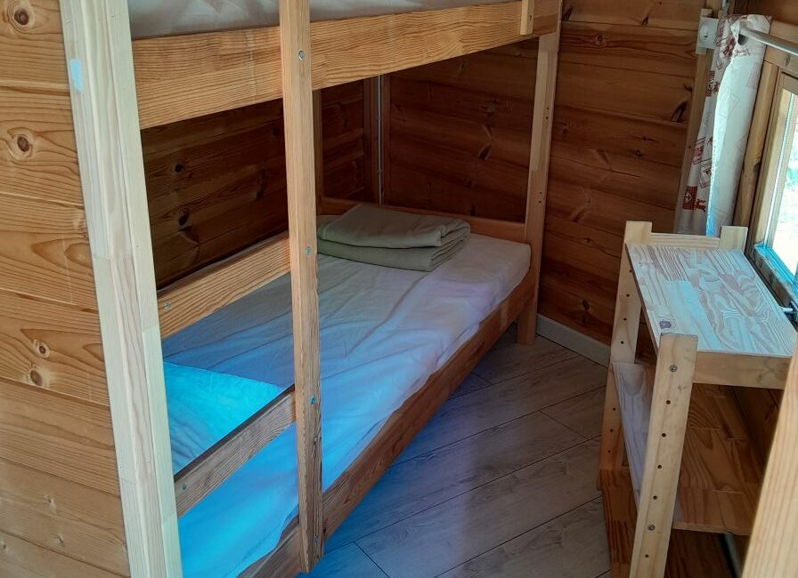 coin lit Kota 4-5 personnes